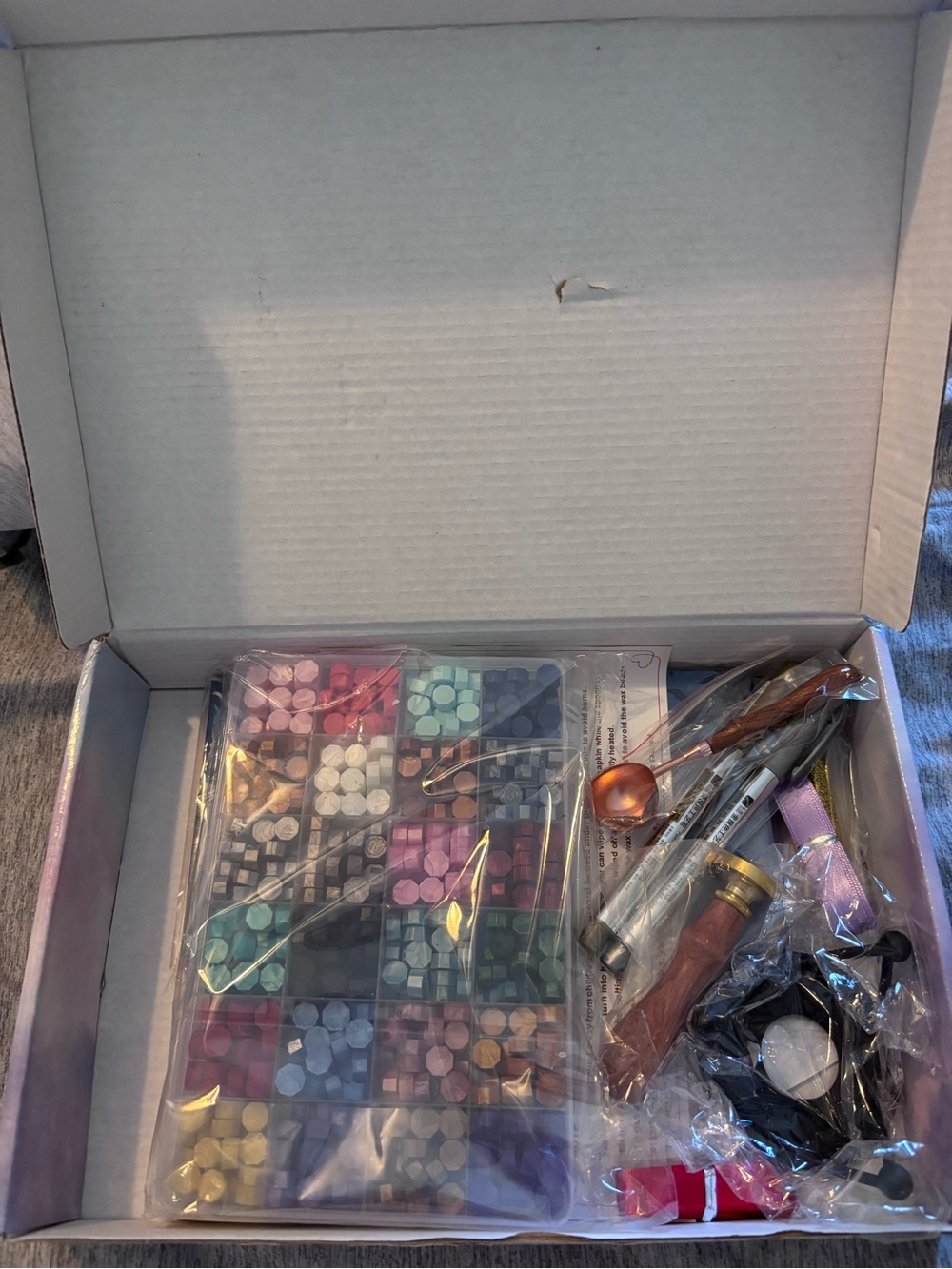 Wax sealing kit